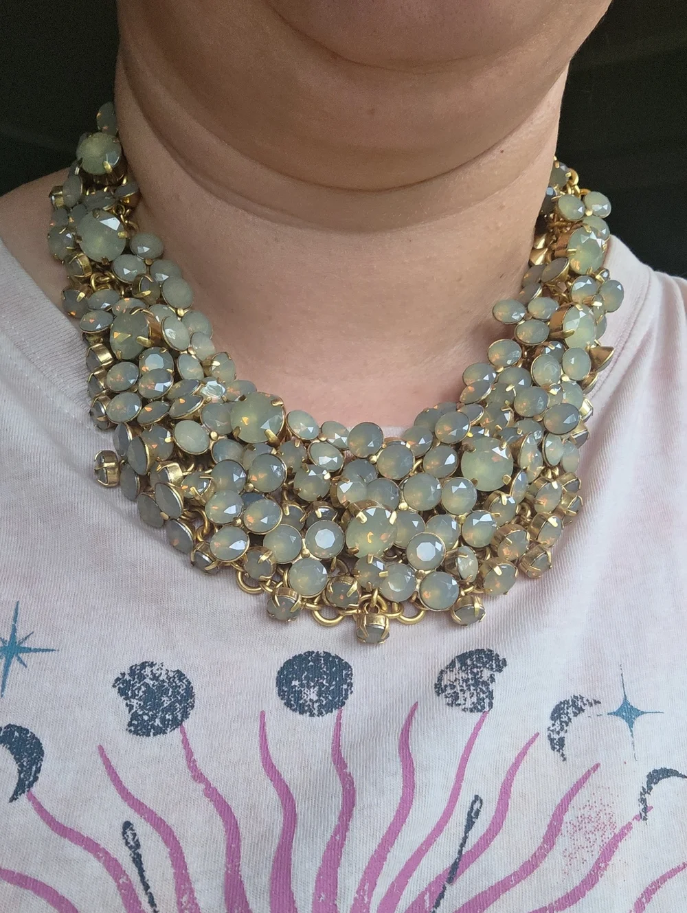 Vintage J.Crew Gold Tone Opal Glass Cluster Statement Necklace - Picture 8 of 8